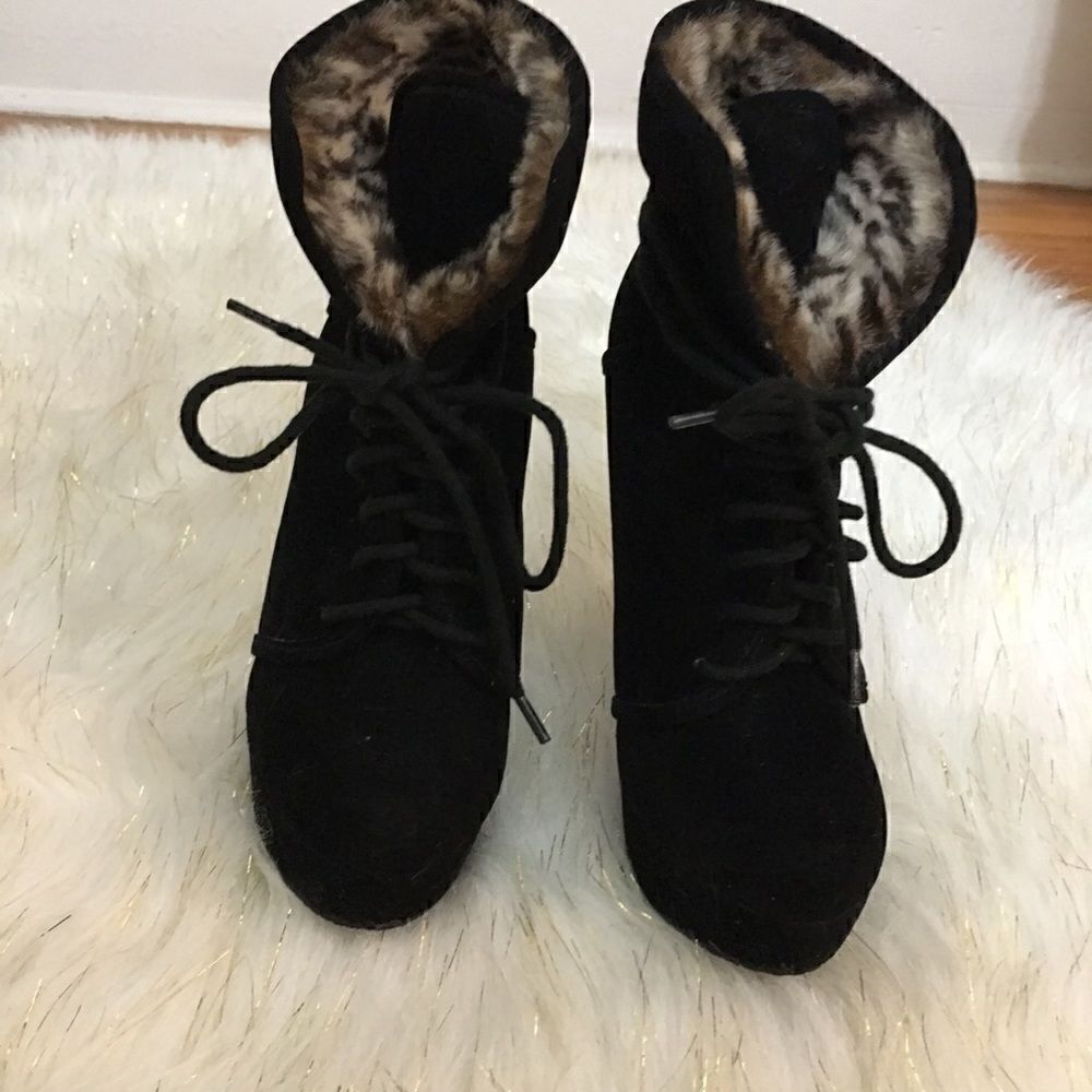 NEW! Colin Stuart Platform Booties‎ - Picture 12 of 14